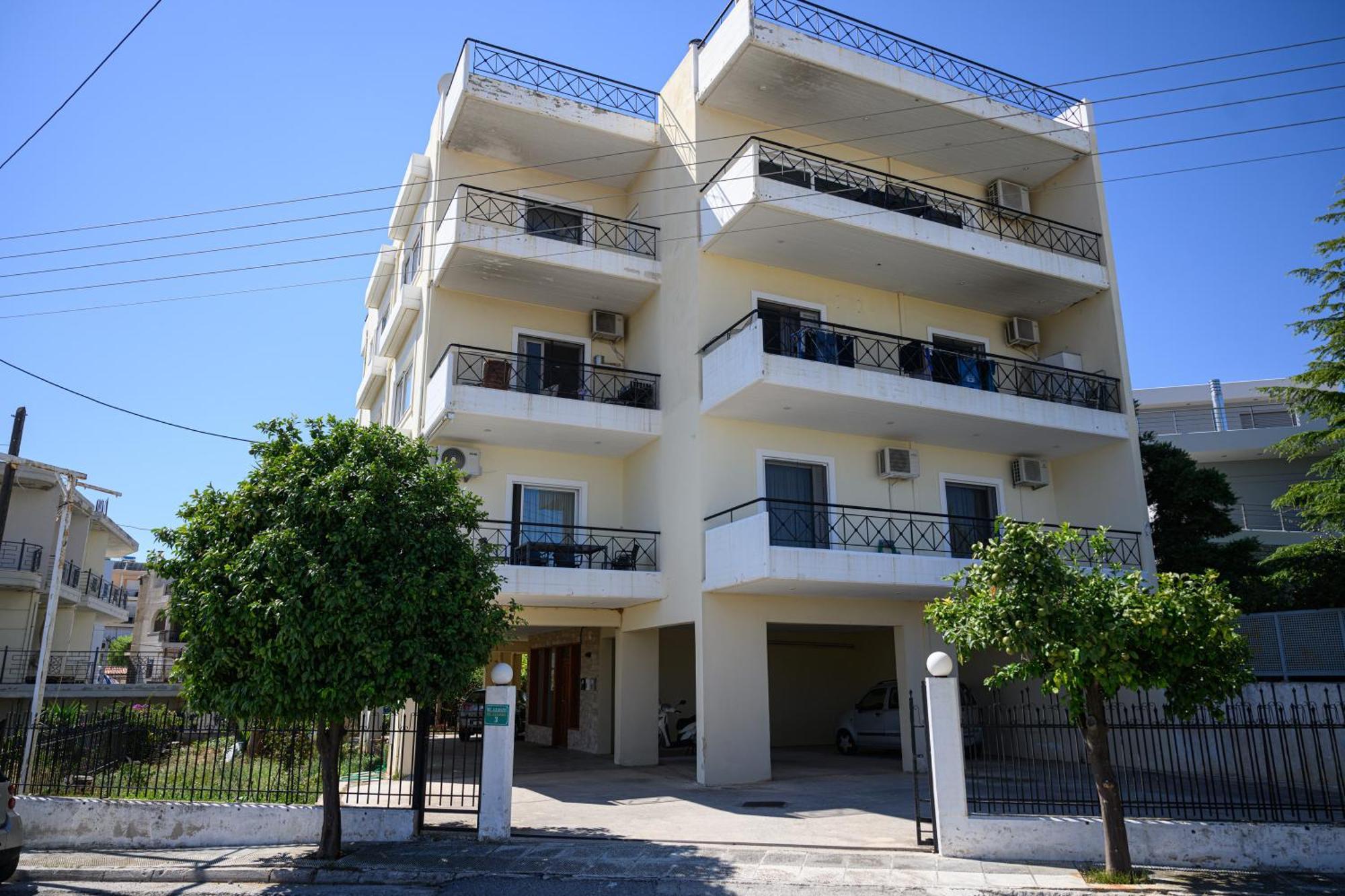 Alexander Apartments Airport Σπάτα Εξωτερικό φωτογραφία